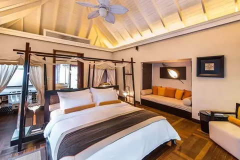 Ayada Maldives in ތިނަދޫ — foto 3