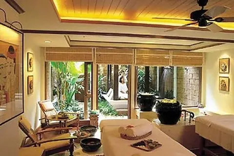 Anantara Riverside Bangkok Resort in Bangkok — foto 16