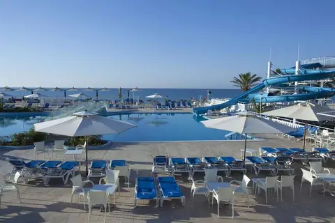 Samira Club in منارة الحمامات — foto 18
