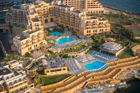 Corinthia Hotel St George's Bay, Malta in San Ġiljan — foto 26