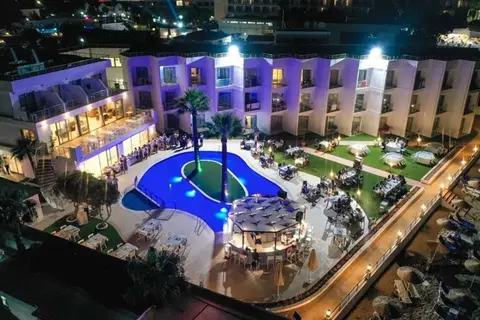 Mimoza Beach Hotel in Yeniboğaziçi — foto 19