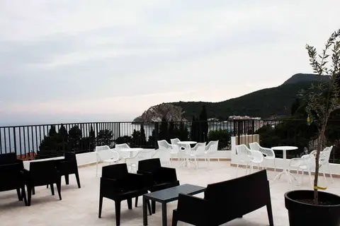 Pearl Beach Resort in Čanj — foto 17