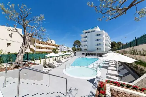 Reverence Life Hotel in Santa Ponça — foto 30
