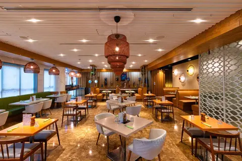 The First Collection Dubai Marina in Dubai — foto 2