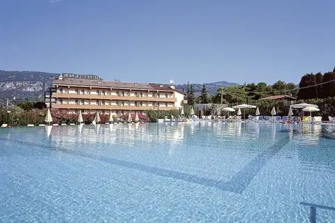 Hotel La Perla Garda in Garda, foto 15