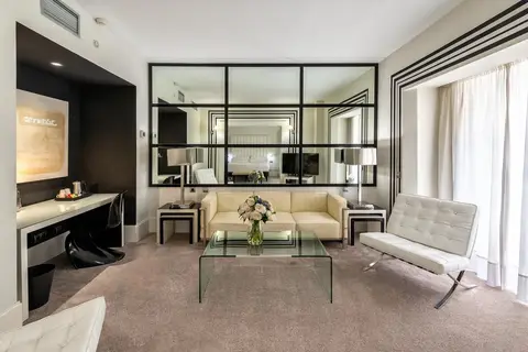 Mariposa Hotel in Málaga — foto 10