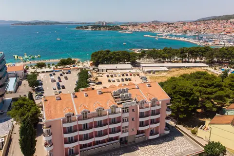 Hotel Miramare Vodice in Vodice — foto 14
