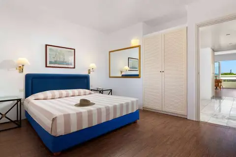 Hotel Dionysos in Ιαλυσός — foto 19