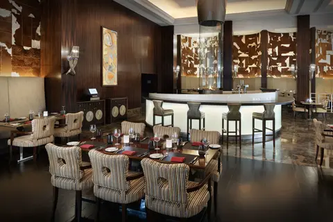 Sheraton Oman Hotel in Muskaatdruif — foto 6