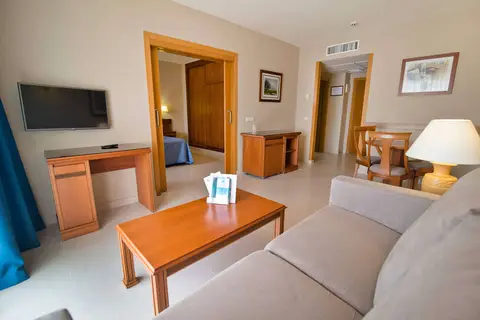 Hotel Bahia Tropical in Almuñécar — foto 23