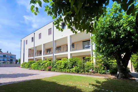 Nettuno in Peschiera del Garda, foto 3
