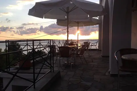 Travlos Studios in Ιθάκη (Πισαετός) - Κεφαλονιά (Πόρος) — foto 14