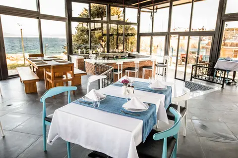 Maya Bistro Hotel Beach in Seferihisar — foto 10
