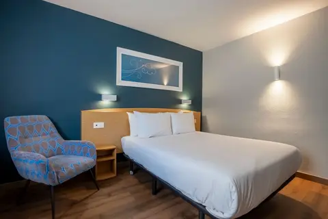 Travelodge Alicante Puerto in Alicante — foto 13