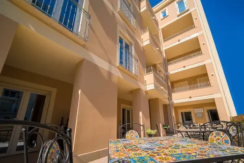 Eliseo Palace Tropea in Rome — foto 17