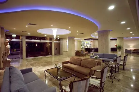 Poseidonia Beach Hotel in Limassol — foto 12