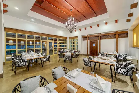 Hotel Baia Lara in Aksu — foto 6