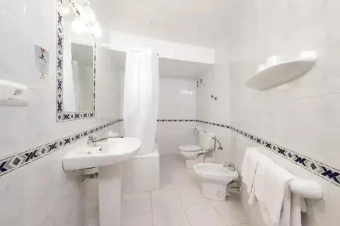 Hostal Mari in Sant Antoni de Portmany — foto 16