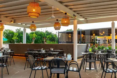 Crystal Springs Beach Hotel in Paralimni, foto 17