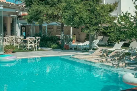 Georgia's Garden Hotel in Δημοτική Ενότητα Γαζίου — foto 9