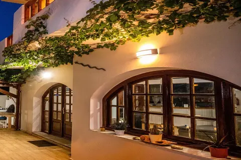 Alexandra Apartments in Δημοτική Ενότητα Μαλίων — foto 9