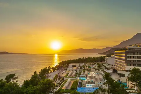 Khalani Beach Hotel in Makarska — foto 12