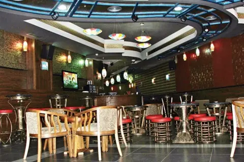 Dinasty Hotel in Tirana — foto 6