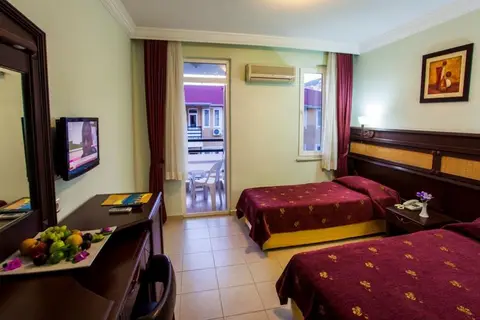 Kleopatra Ada in Alanya — foto 13