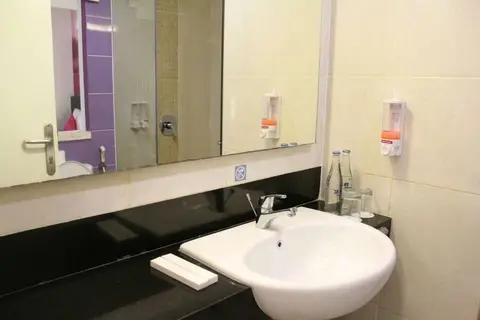 Primera Hotel Seminyak in Seminyak, Kuta, Bali — foto 13