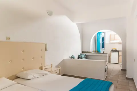 Ibiscus in Δημοτική Ενότητα Μαλίων — foto 17