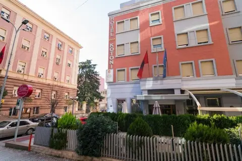 Hotel Boutique Kotoni in Tirana — foto 26