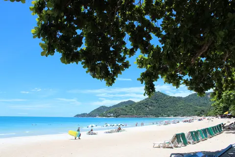 Hotel First Bungalow Beach Resort in บ้านบางรักษ์ — foto 18