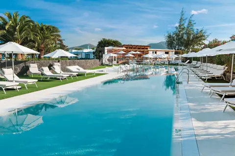 Elba Lanzarote Royal Village Resort in Playa Blanca — foto 17