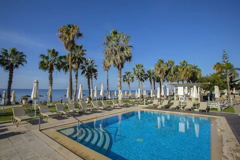 Louis Ledra Beach Hotel in Γεροσκήπου — foto 2
