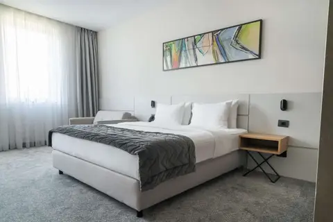 Hotel Mona Plaza in Belgrado — foto 20