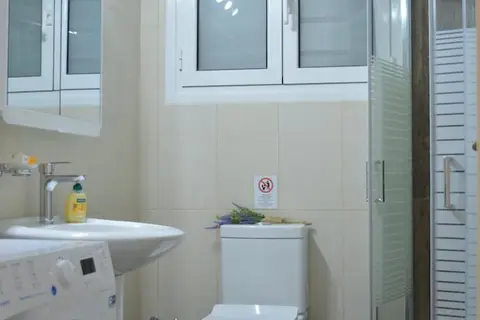 Apollo City Hotel in Δημοτική Ενότητα Μαλίων — foto 17