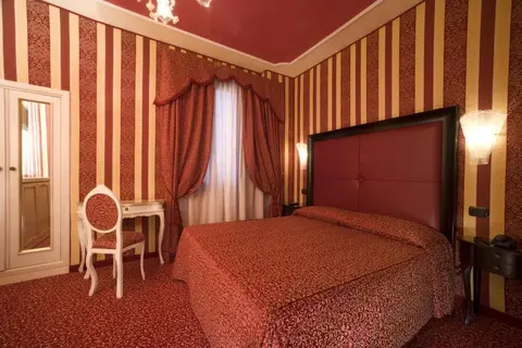 Alcyone in Venetië, foto 5