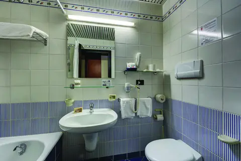 Hotel Cristina in Limone sul Garda — foto 12