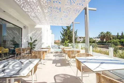 Hollywood Inn in Faliraki — foto 18
