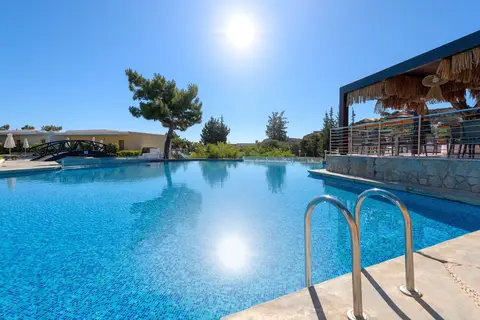 Porto Angeli Beach Resort in Αρχάγγελος — foto 22