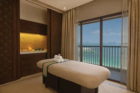 DoubleTree by Hilton Resort & Spa Marjan Isla in Adventure Sports LLC — foto 13