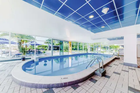 Hotel Montenegro Beach Resort in Bečići — foto 10