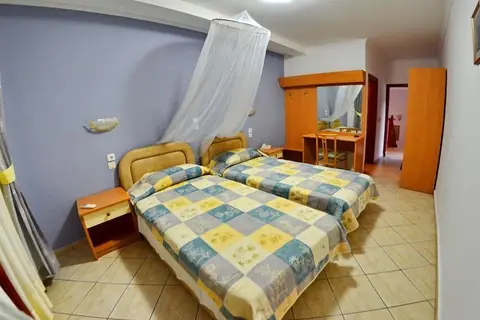 Casa Blue Hotel in Καλύβια — foto 19