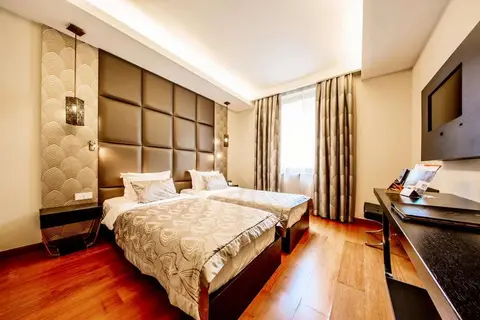 Continental Hotel Budapest in Boedapest — foto 11