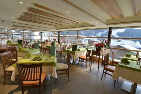 Hotel Monte Paraccia in Mareo Marebbe Enneberg, foto 8