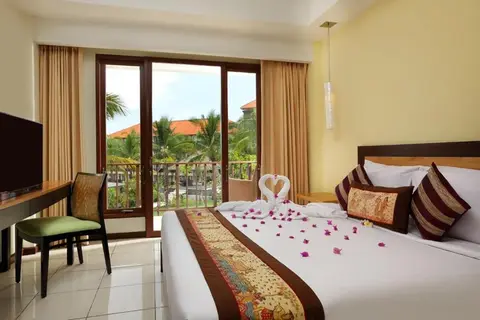 New Kuta Hotel by LORIN in Kuta Selatan — foto 2