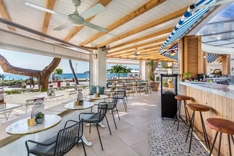 Fergus Style Palma Nova in Palmanova — foto 11