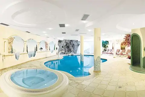 Hotel Almina Family & Spa in Ratschings - Racines — foto 24
