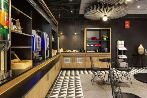 Ibis Marseille Centre in Marseille — foto 6