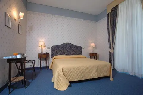 Hotel Nuovo Rebecchino in Napels — foto 4